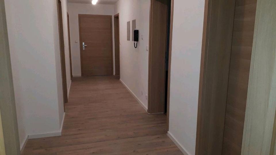 Etagenwohnung Buchloe - 3 Zimmer, 93 m&sup2;, 1.000&euro; | Angebot:26255326