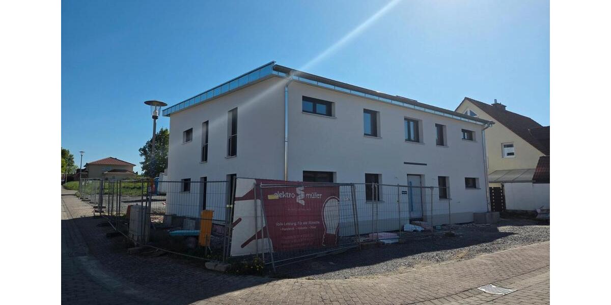 Erdgeschoßwohnung Schweinfurt Haardt - 3 Zimmer, 95 m&sup2;, 1.188&euro; | Angebot:26375360