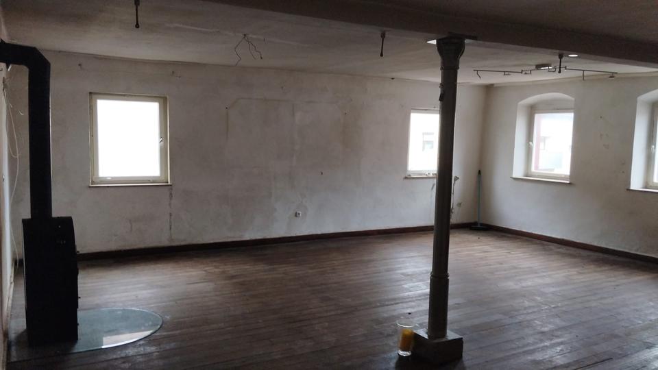 Etagenwohnung Pappenheim - 1 Zimmer, 64 m&sup2;, 350&euro; | Angebot:20549035