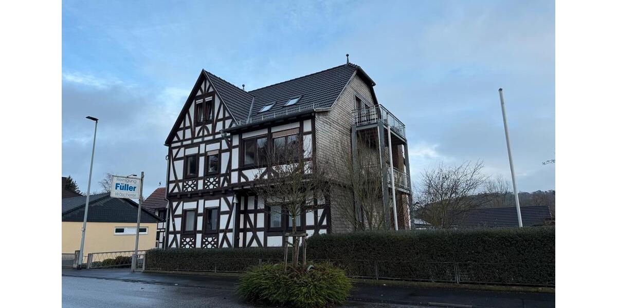 3 Zimmer im Fachwerkhaus 1Etage mit Balkon 3 zimmer