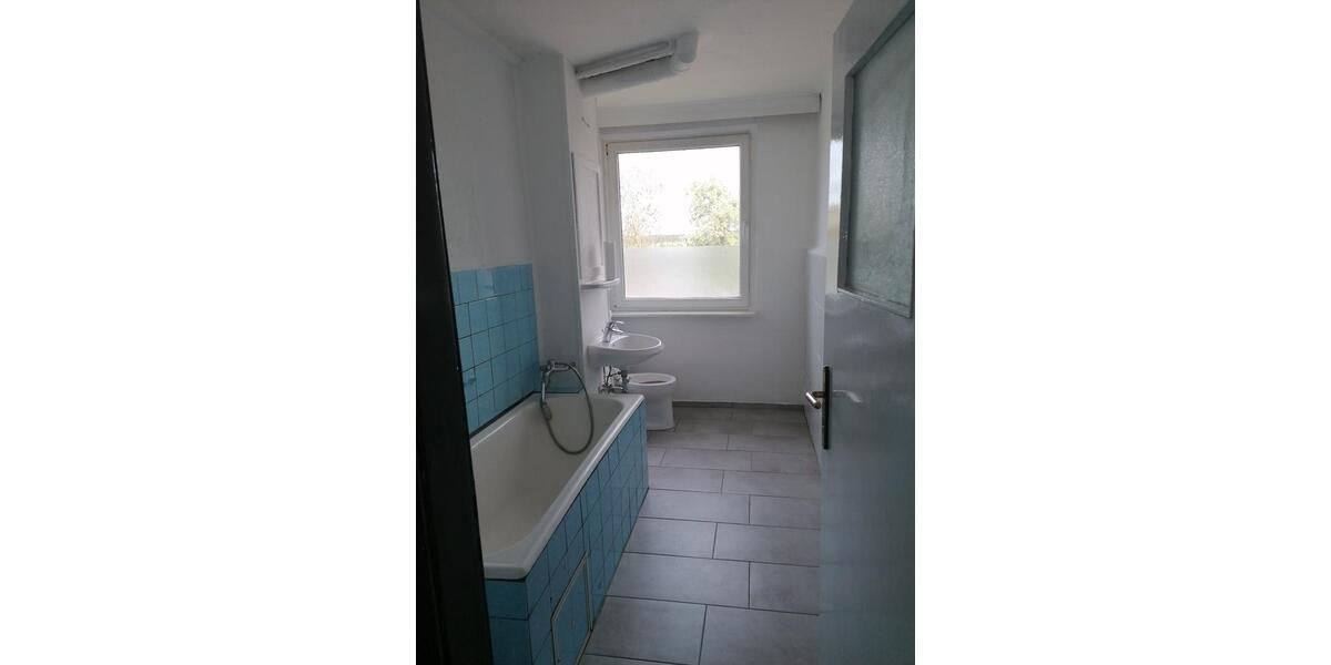 Etagenwohnung Luckenwalde - 4 Zimmer, 78 m&sup2;, 335&euro; | Angebot:26579532