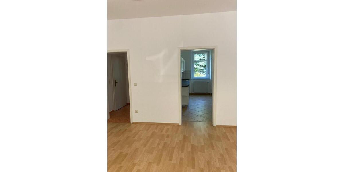 Erdgeschoßwohnung Döbeln - 1 Zimmer, 37 m&sup2;, 24&euro; | Angebot:25842848
