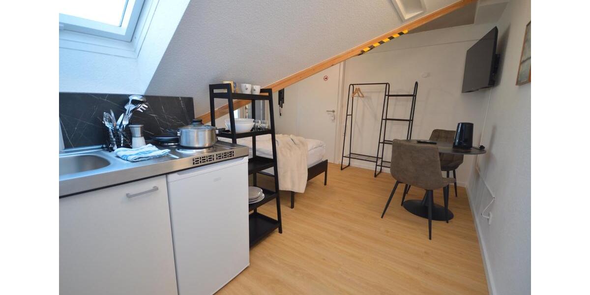 Wohnen auf Zeit Detmold Hakedahl - 10 Zimmer, 250 m&sup2;, 30&euro; | Angebot:24784467