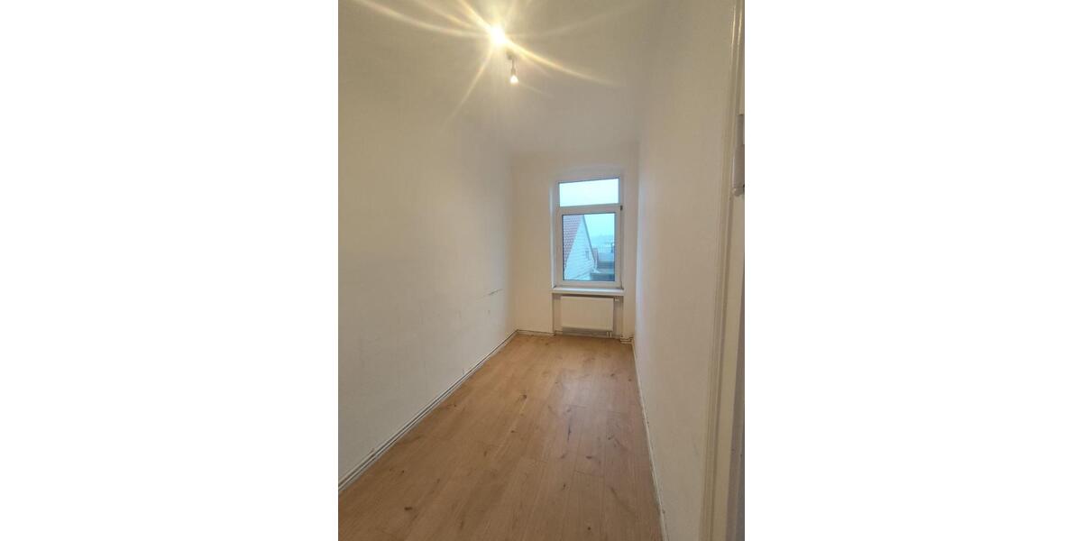 Etagenwohnung Schöningen - 3.5 Zimmer, 98 m&sup2;, 575&euro; | Angebot:26227794