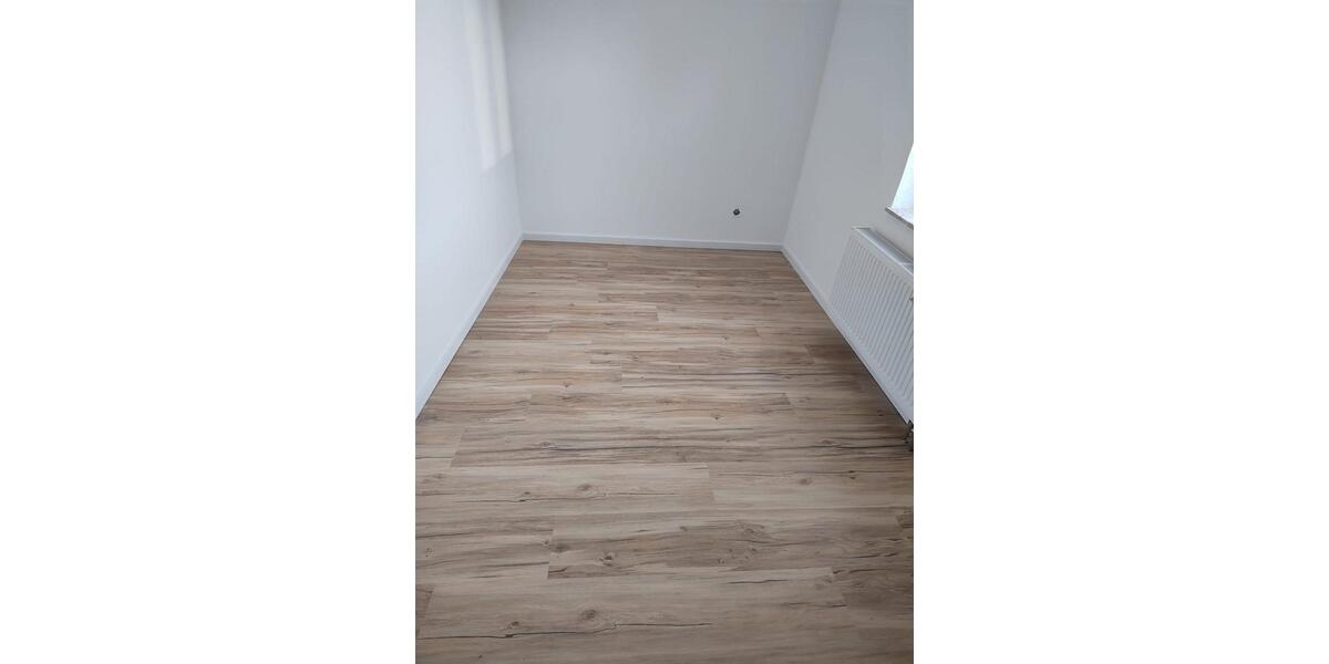 Etagenwohnung Blankenburg (Harz) - 5 Zimmer, 110 m&sup2;, 830&euro; | Angebot:25521366