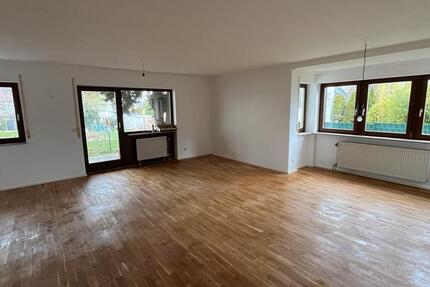 Wohnung Aschaffenburg Österreicher Kolonie - 3 Zimmer, 107 m&sup2;, 1.100&euro; | Angebot:26168751
