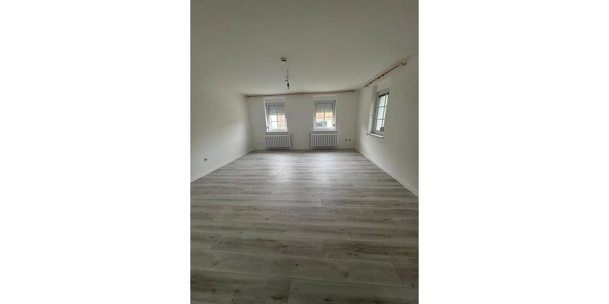 Bauernhaus, Landhaus Neuzelle - 7 Zimmer, 160 m&sup2;, 1.799&euro; | Angebot:26006320