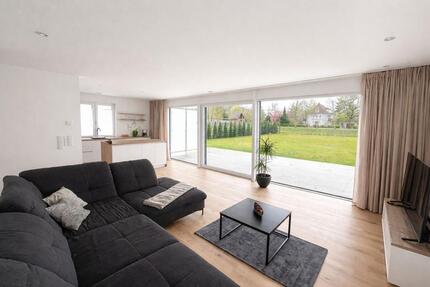 Wohnen auf Zeit Herford - 1 Zimmer, 70 m&sup2;, 75&euro; | Angebot:25937087