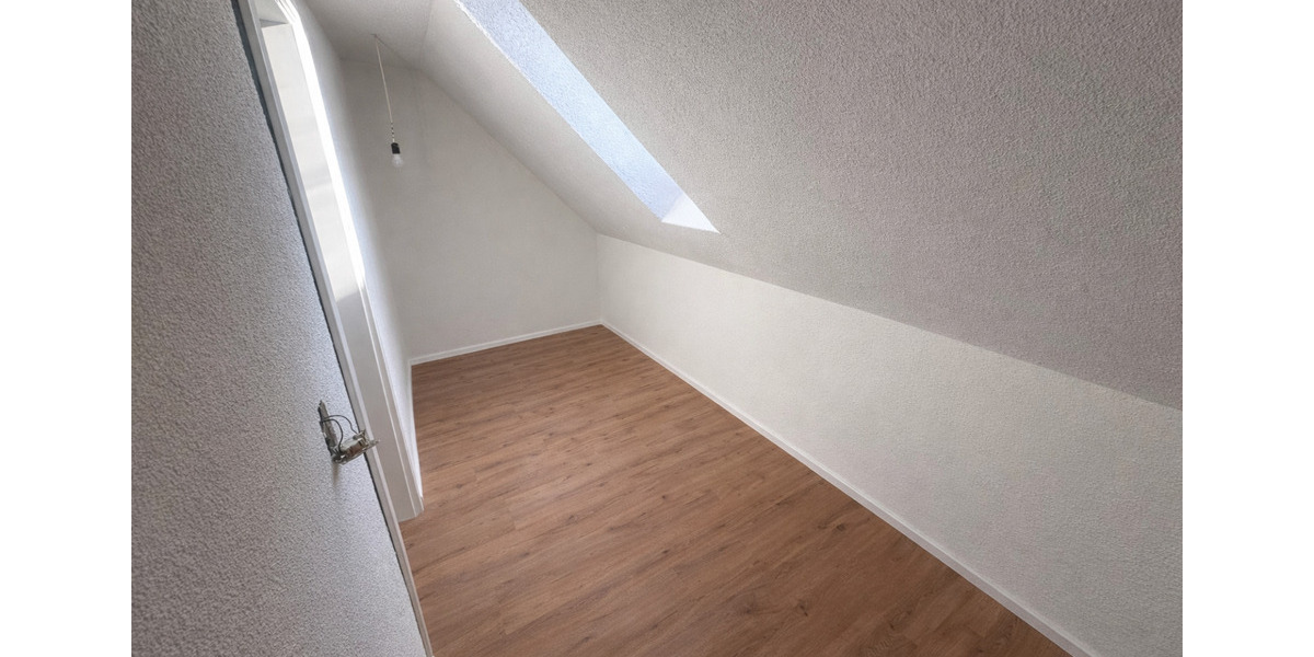 Etagenwohnung Waldbrunn - 3 Zimmer, 80 m&sup2;, 700&euro; | Angebot:25893572