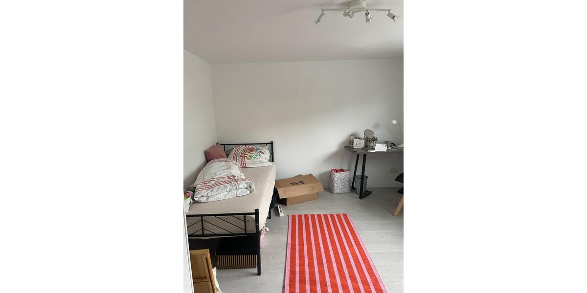Wohnen auf Zeit Eppelheim - 3 Zimmer, 15 m&sup2;, 540&euro; | Angebot:26395638