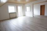 Etagenwohnung Poppenricht - 4 Zimmer, 100 m&sup2;, 950&euro; | Angebot:23950600