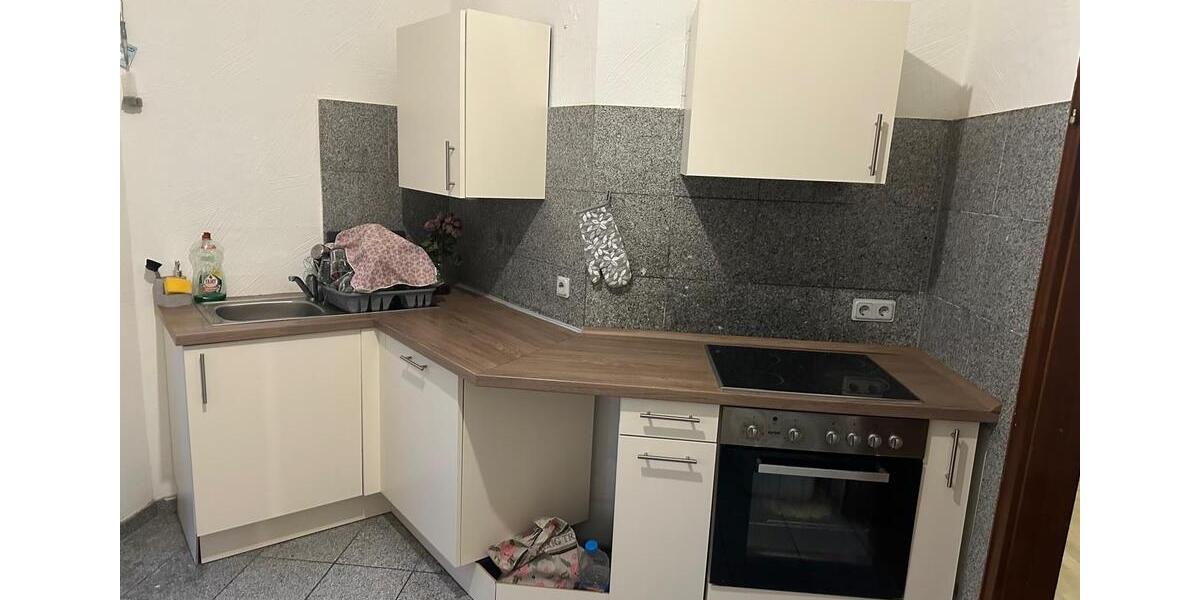 Etagenwohnung Saarbrücken - 3 Zimmer, 103 m&sup2;, 980&euro; | Angebot:26278250