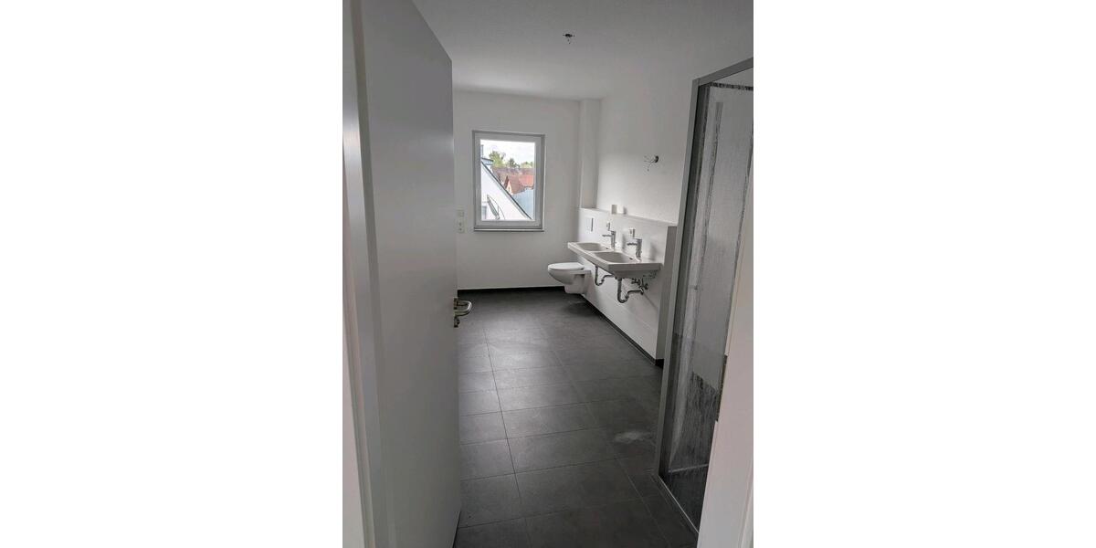 Etagenwohnung Hilders - 3 Zimmer, 85 m&sup2;, 640&euro; | Angebot:26463144