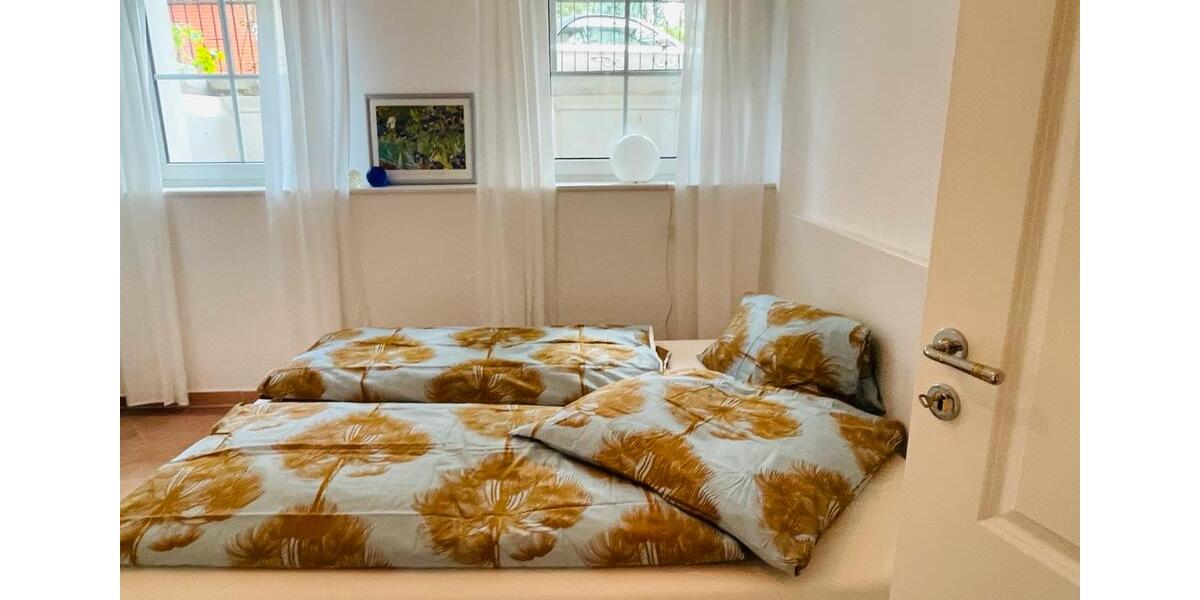 Etagenwohnung Berlin Spandau - 2 Zimmer, 75 m&sup2;, 1.350&euro; | Angebot:26395736