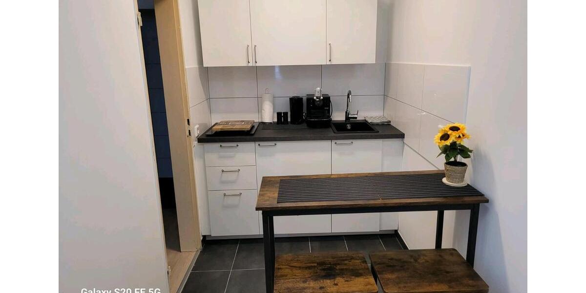Wohnen auf Zeit Düsseldorf Stadtbezirk 5 - 1 Zimmer, 36 m&sup2;, 69&euro; | Angebot:24669576