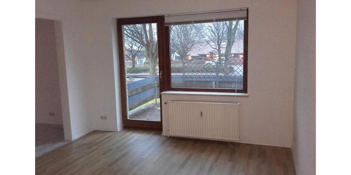 Renovierte sparsame Single-Wohnung m. großer Terrasse 2 zimmer