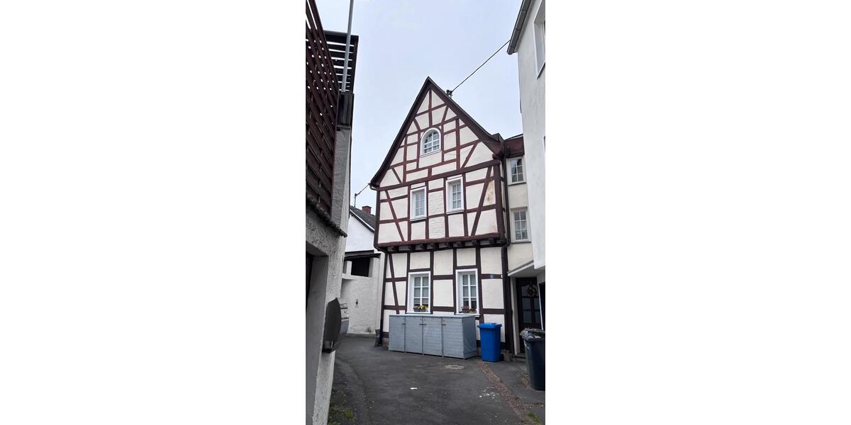 Dachgeschoßwohnung Sankt Katharinen - 3 Zimmer, 60 m&sup2;, 680&euro; | Angebot:26125950