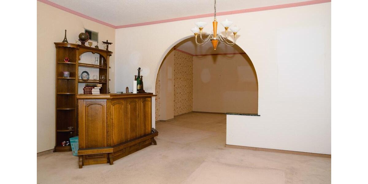 Etagenwohnung Neunkirchen - 1 Zimmer, 80 m&sup2;, 750&euro; | Angebot:26145442