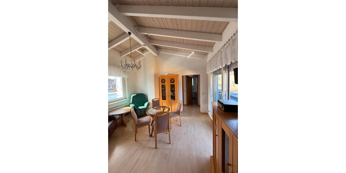 Dachgeschoßwohnung Gotha - 1 Zimmer, 60 m&sup2;, 660&euro; | Angebot:25397063