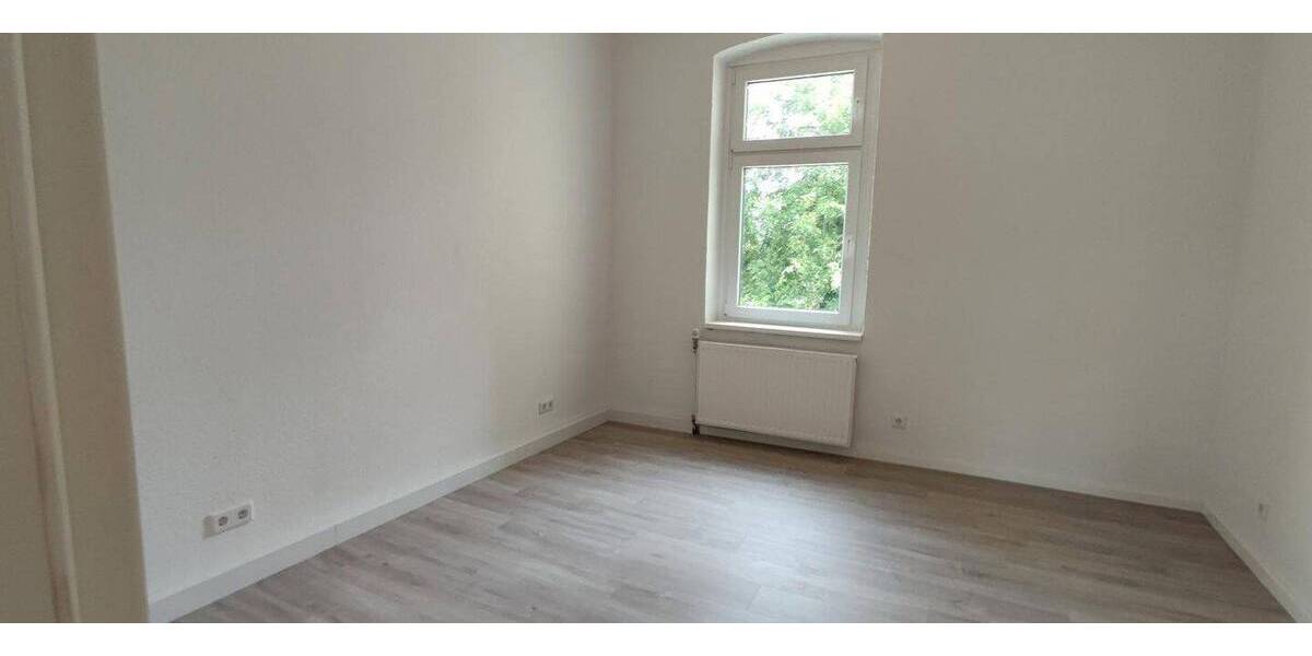 Etagenwohnung Oberhausen Buschhausen - 3 Zimmer, 88 m&sup2;, 1.000&euro; | Angebot:26037047
