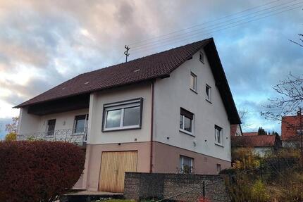 Haus Meßstetten - 7 Zimmer, 120 m&sup2;, 850&euro; | Angebot:26008751