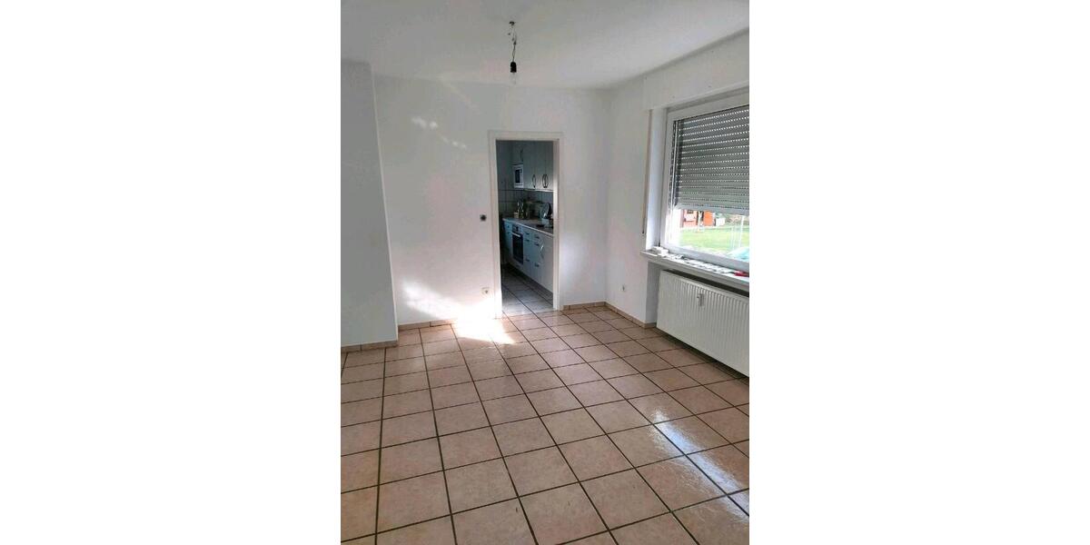 Etagenwohnung Paderborn Neuenbeken - 5 Zimmer, 100 m&sup2;, 900&euro; | Angebot:25994216