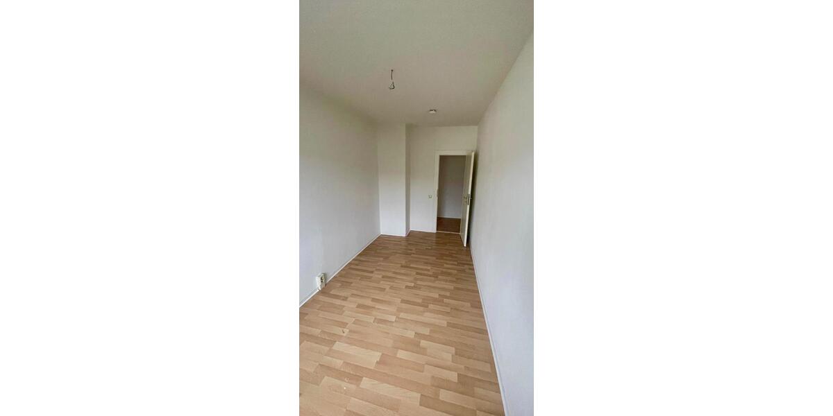 Wohnen auf Zeit Mittweida - 1 Zimmer, 10 m&sup2;, 250&euro; | Angebot:24895911
