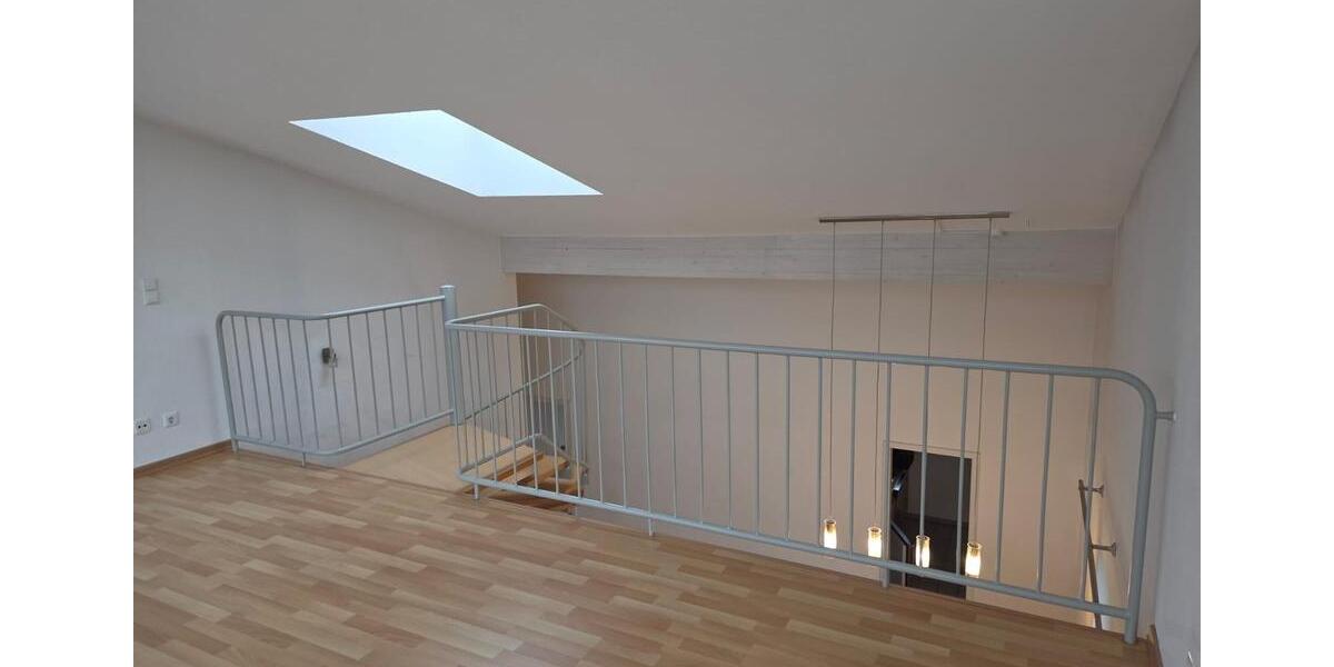 Helle 3,5-Zimmer Galerie Wohnung mit Süd-Balkon in Ludwigsburg 3.5 zimmer