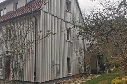 Wohnen auf Zeit Freiburg im Breisgau Haslach - 1 Zimmer, 140 m&sup2;, 550&euro; | Angebot:26218661