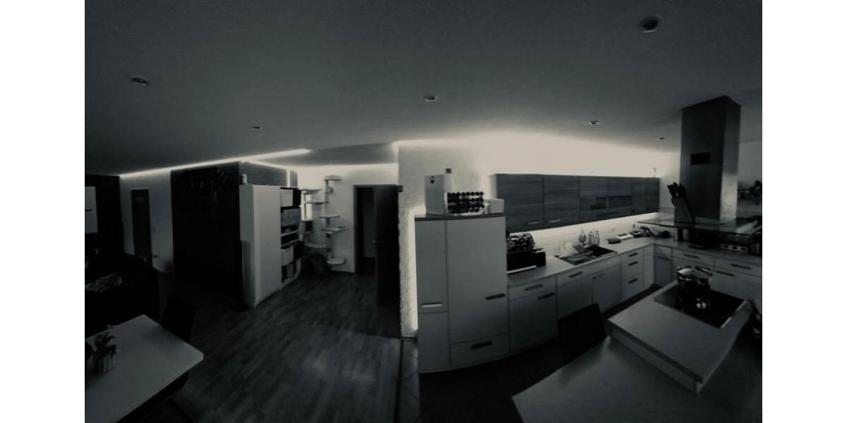 große geräumige Wohnung 3-4 Zimmer Wohnung mit offener Küche 4 zimmer