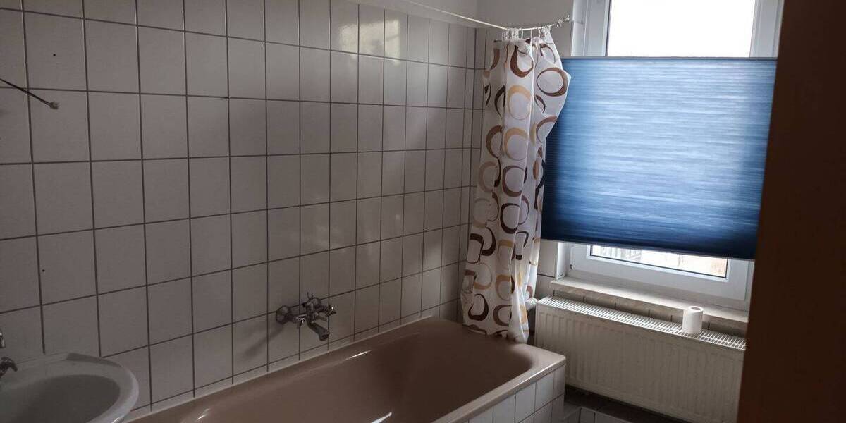 Etagenwohnung Ellrich - 3 Zimmer, 71 m&sup2;, 315&euro; | Angebot:23969792