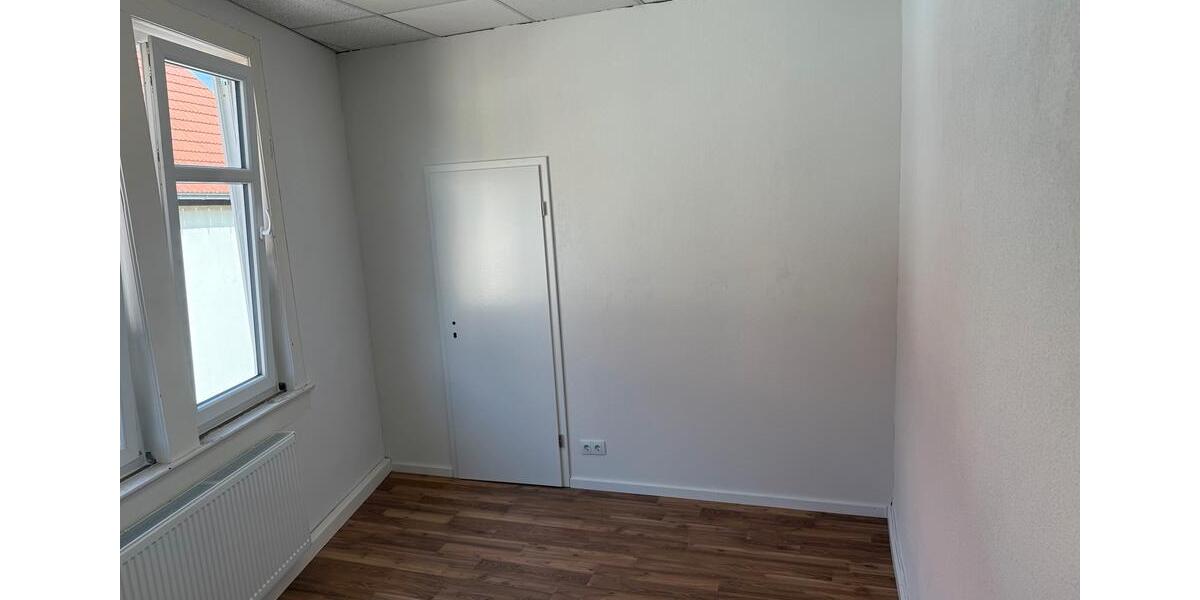 Wohnen auf Zeit Tambach-Dietharz Dietharz - 3 Zimmer, 85 m&sup2;, 25&euro; | Angebot:26589025
