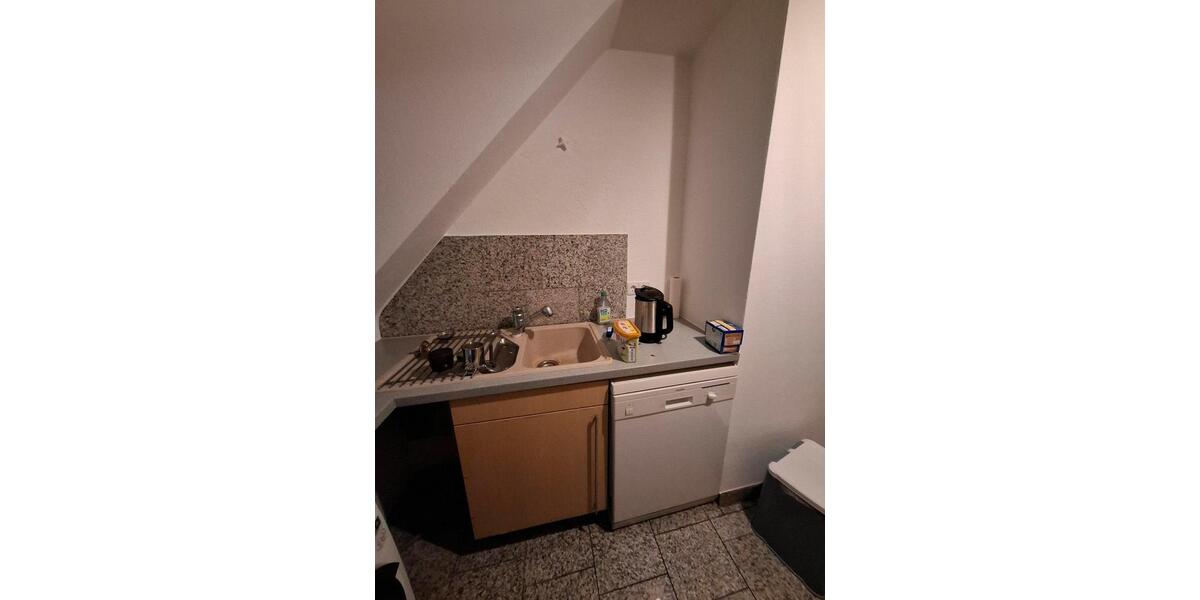 Dachgeschoßwohnung Wernau (Neckar) - 4 Zimmer, 70 m&sup2;, 1.830&euro; | Angebot:26320165