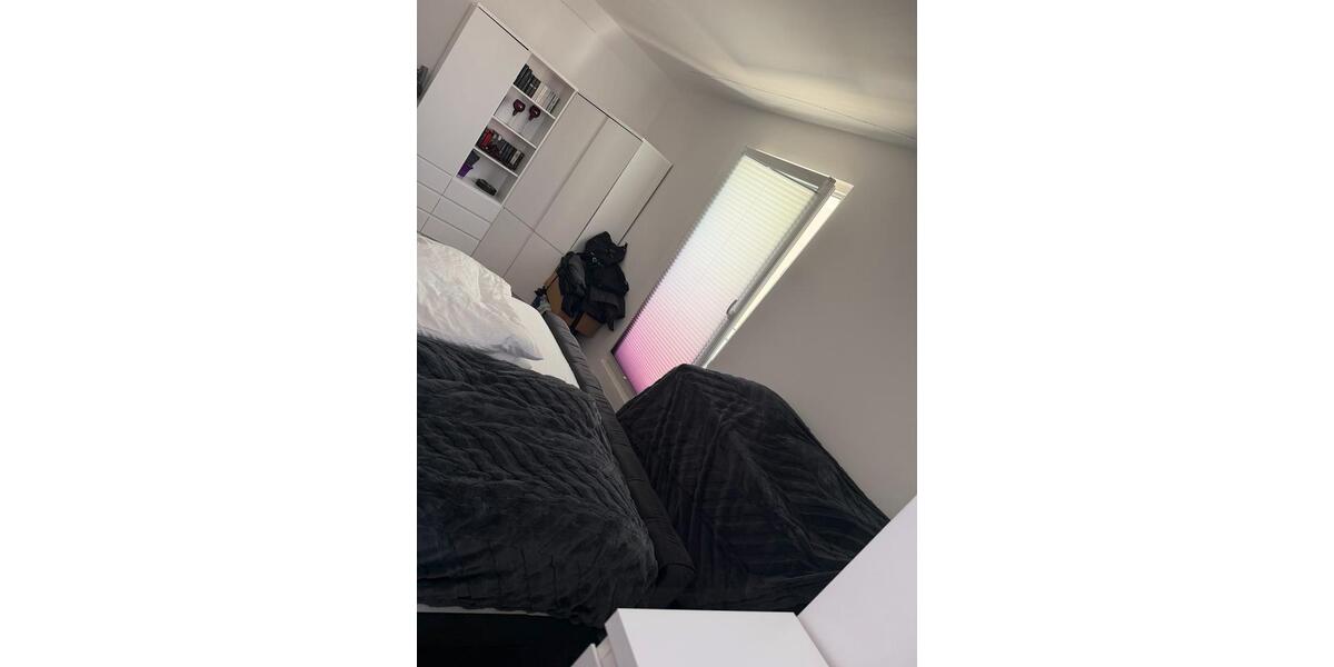 Etagenwohnung Springe - 2 Zimmer, 70 m&sup2;, 945&euro; | Angebot:26412438