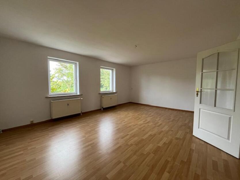 Größzügige und helle 80 qm-Wohnung zu vermieten
