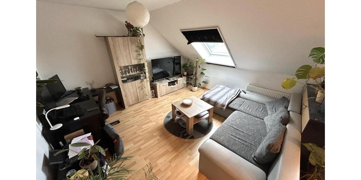 Dachgeschoßwohnung Gröningen - 2 Zimmer, 70 m&sup2;, 452&euro; | Angebot:25648290