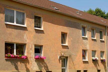 Wohnung zum Mieten in Recklinghausen 235,67 € 57 m² 3 zimmer