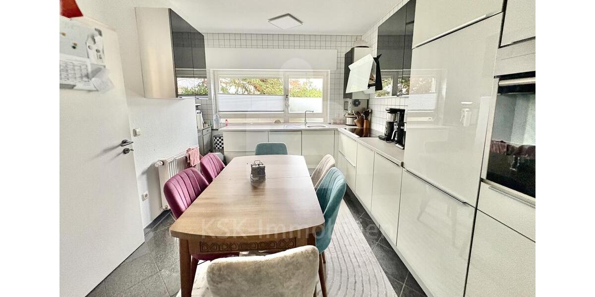 Doppelhaushälfte Bergheim - 4 Zimmer, 113 m&sup2;, 1.100&euro; | Angebot:24819906