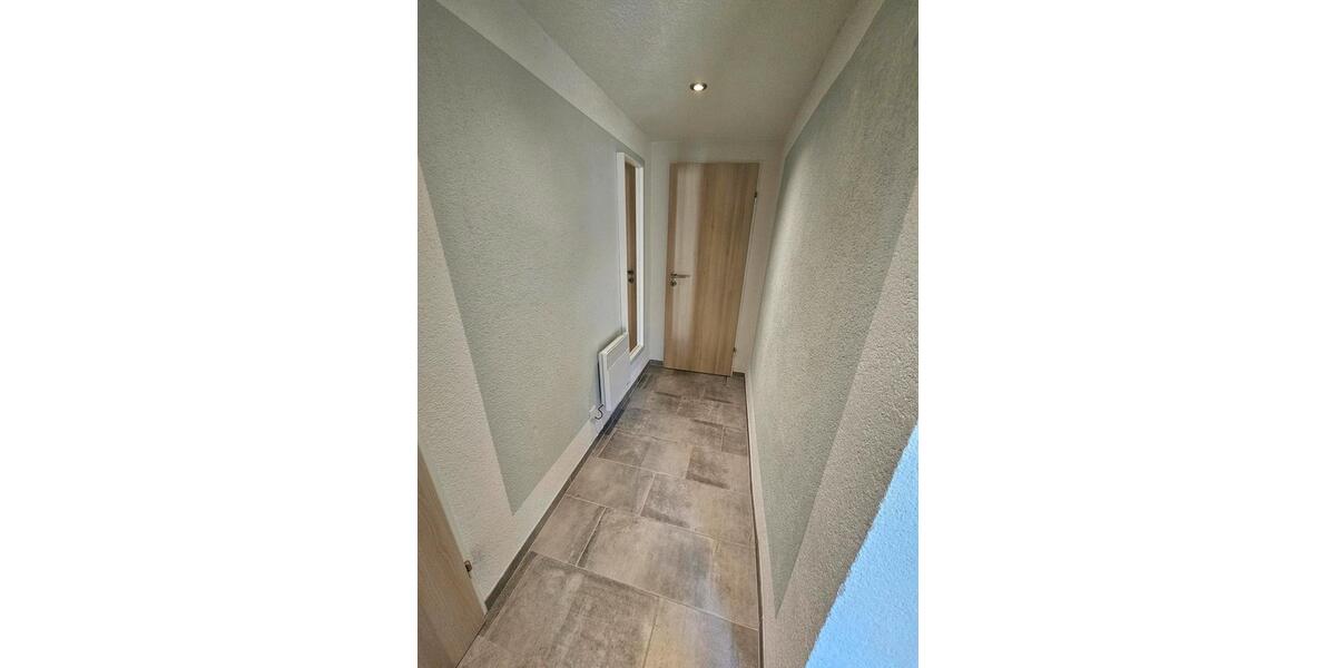Etagenwohnung Calbe (Saale) - 3 Zimmer, 65 m&sup2;, 400&euro; | Angebot:26338496