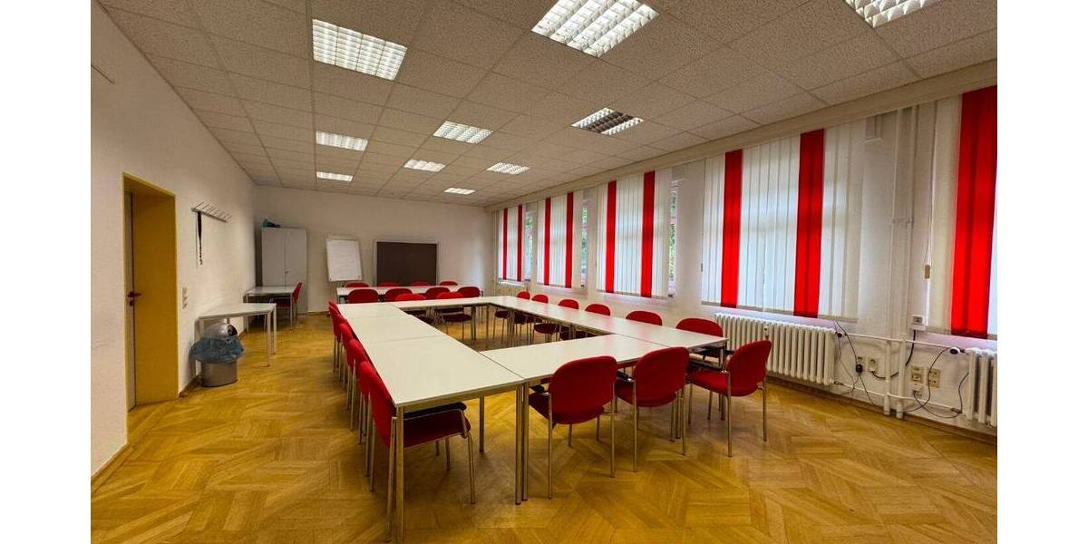 Gewerbeobjekt Zwickau Pölbitz - 148&euro; | Angebot:26837908