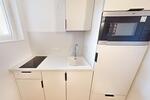 Möbliertes Apartment mit Einbauküche zimmer