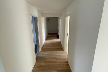 Wohnung Eicklingen - 4 Zimmer, 85 m&sup2;, 720&euro; | Angebot:27556700