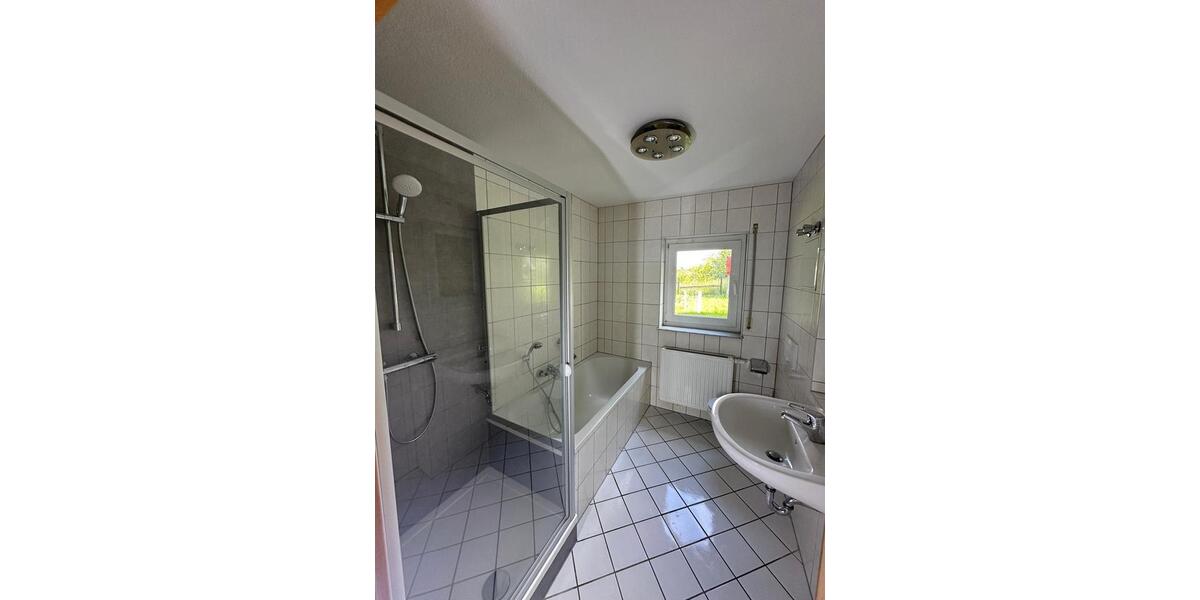 Erdgeschoßwohnung Krauthausen - 2 Zimmer, 60 m&sup2;, 495&euro; | Angebot:26679554