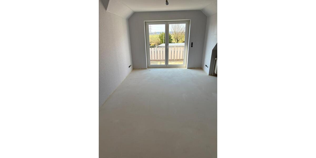 Dachgeschoßwohnung Eystrup - 3 Zimmer, 100 m&sup2;, 900&euro; | Angebot:25373730