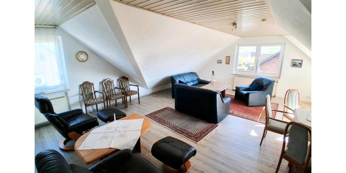Dachgeschoßwohnung Lindhorst - 3 Zimmer, 86 m&sup2;, 770&euro; | Angebot:26562572