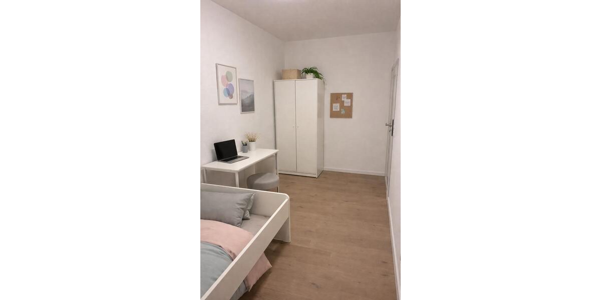 Wohnen auf Zeit Aachen Aachen-Mitte - 1 Zimmer, 62 m&sup2;, 495&euro; | Angebot:25989696