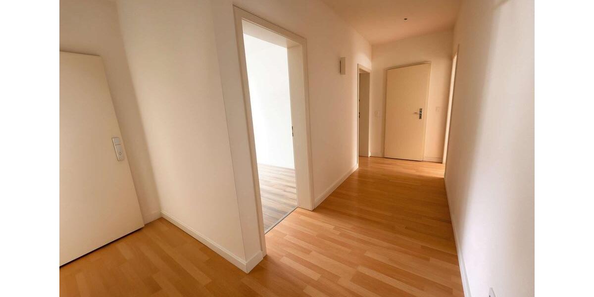 Etagenwohnung Wetter (Ruhr) - 3 Zimmer, 75 m&sup2;, 675&euro; | Angebot:24391363