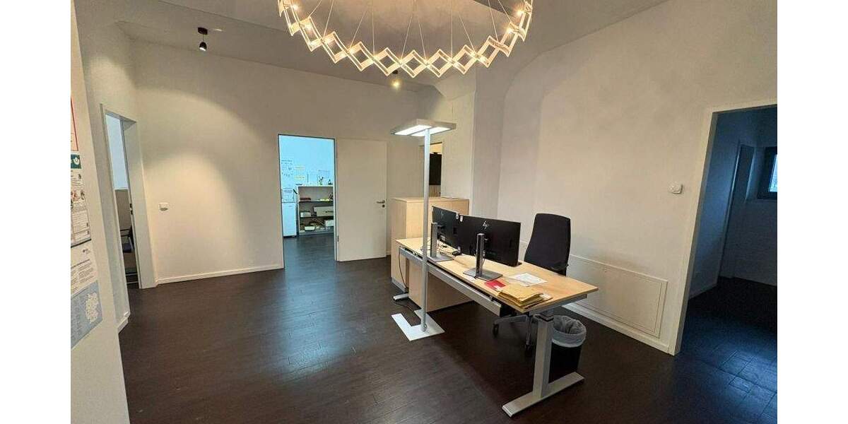 Gewerbeobjekt Lüneburg Schützenplatz - 5 Zimmer, 155 m&sup2;, 2.520&euro; | Angebot:24699835