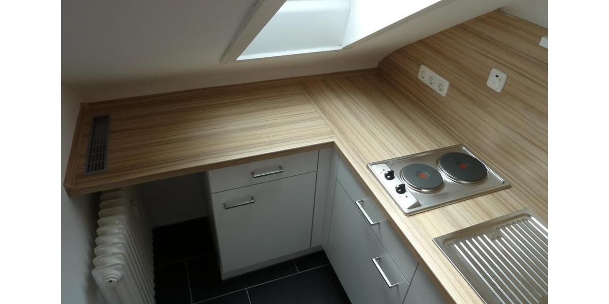 Dachgeschoßwohnung Marburg Biegenviertel - 1 Zimmer, 30 m&sup2;, 395&euro; | Angebot:26004065