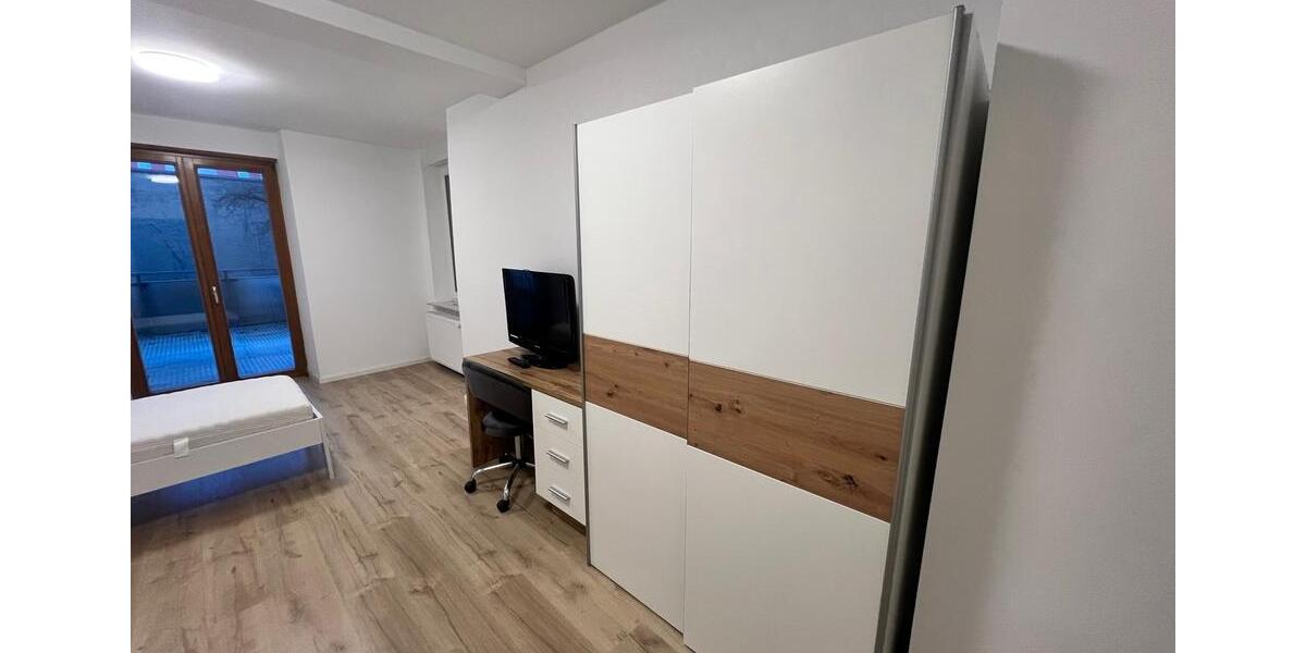 Erdgeschoßwohnung Karlsruhe Südstadt - 1 Zimmer, 21 m&sup2;, 750&euro; | Angebot:24842590